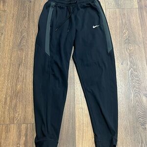 Nike Black Jogger Sweatpants